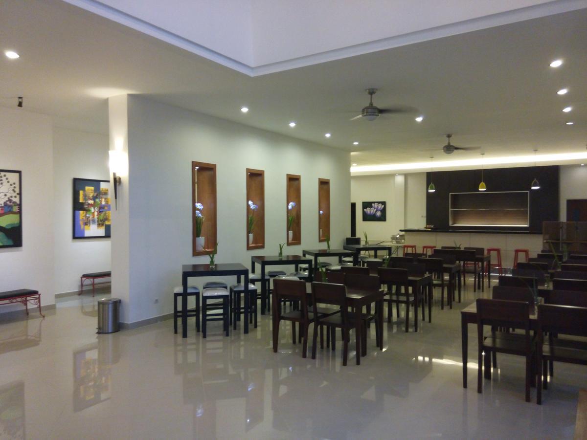 Hotel Transit Pasuruan Dış mekan fotoğraf