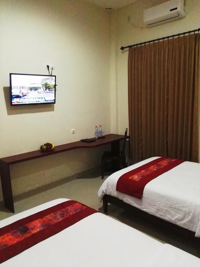 Hotel Transit Pasuruan Dış mekan fotoğraf