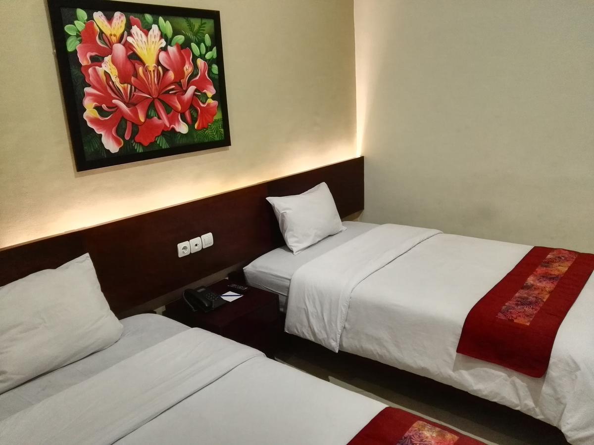 Hotel Transit Pasuruan Dış mekan fotoğraf