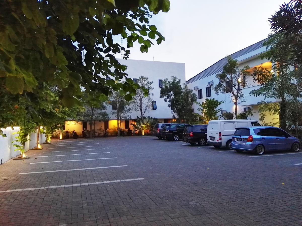 Hotel Transit Pasuruan Dış mekan fotoğraf