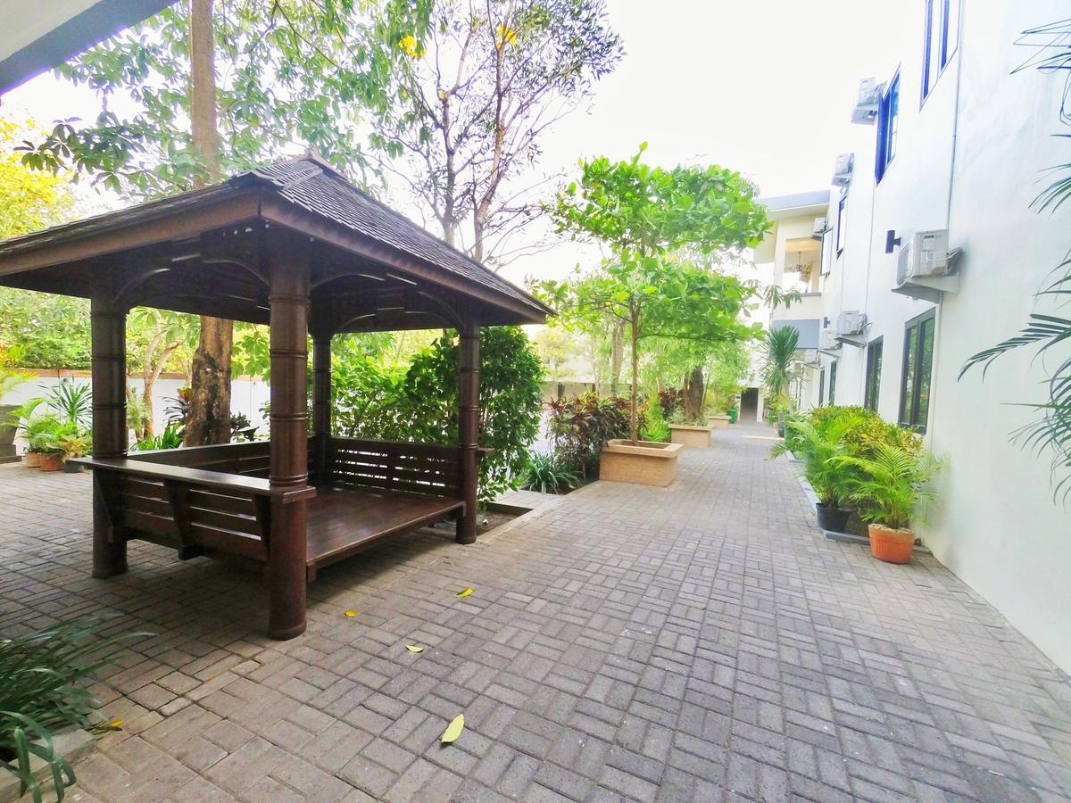 Hotel Transit Pasuruan Dış mekan fotoğraf