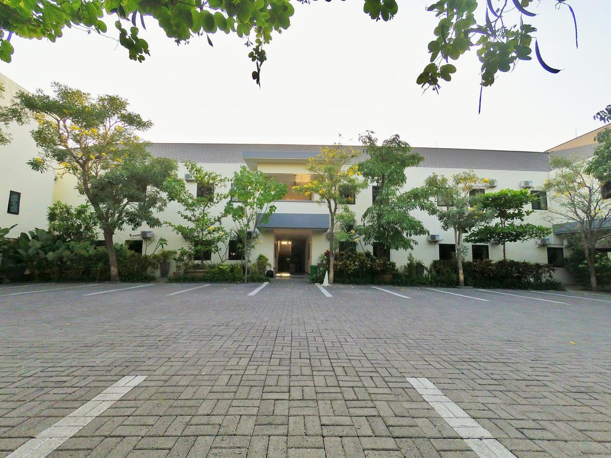 Hotel Transit Pasuruan Dış mekan fotoğraf